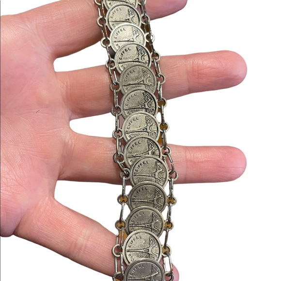 Vintage 1960s Silver Paris Eiffel Tower Travel Vacation coin link bracelet - Picture 5 of 10